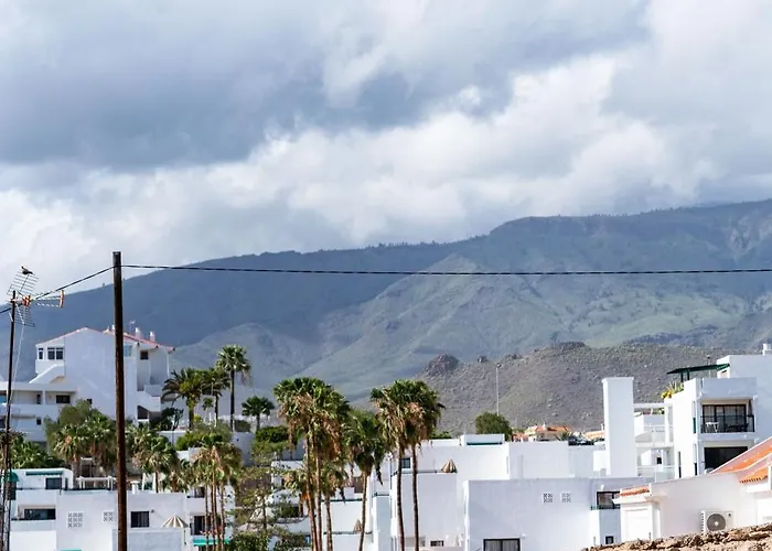 Апартаменти Cosy In The Heart Of Adeje